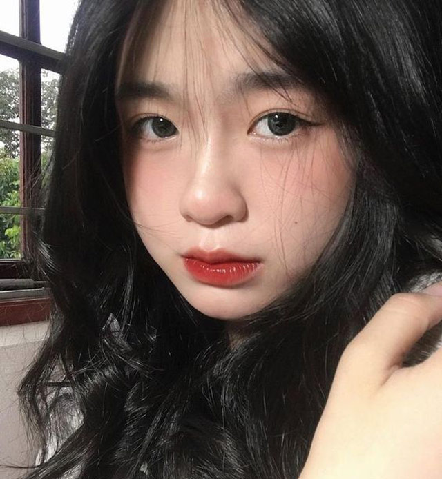 Ánh Lê: Hot girl instagram